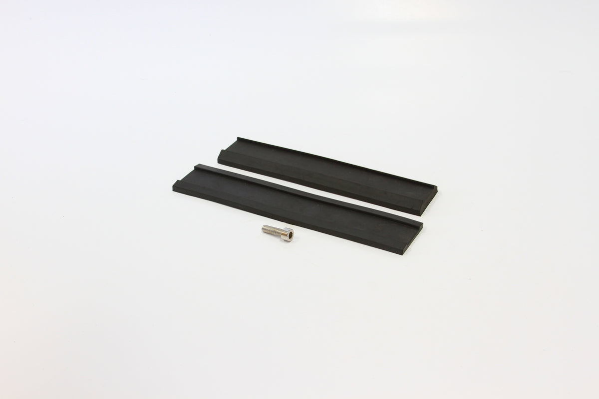 Replacement Mounting Rubber & Bolts   Suit AF64-2000 Single Pump Bracket
