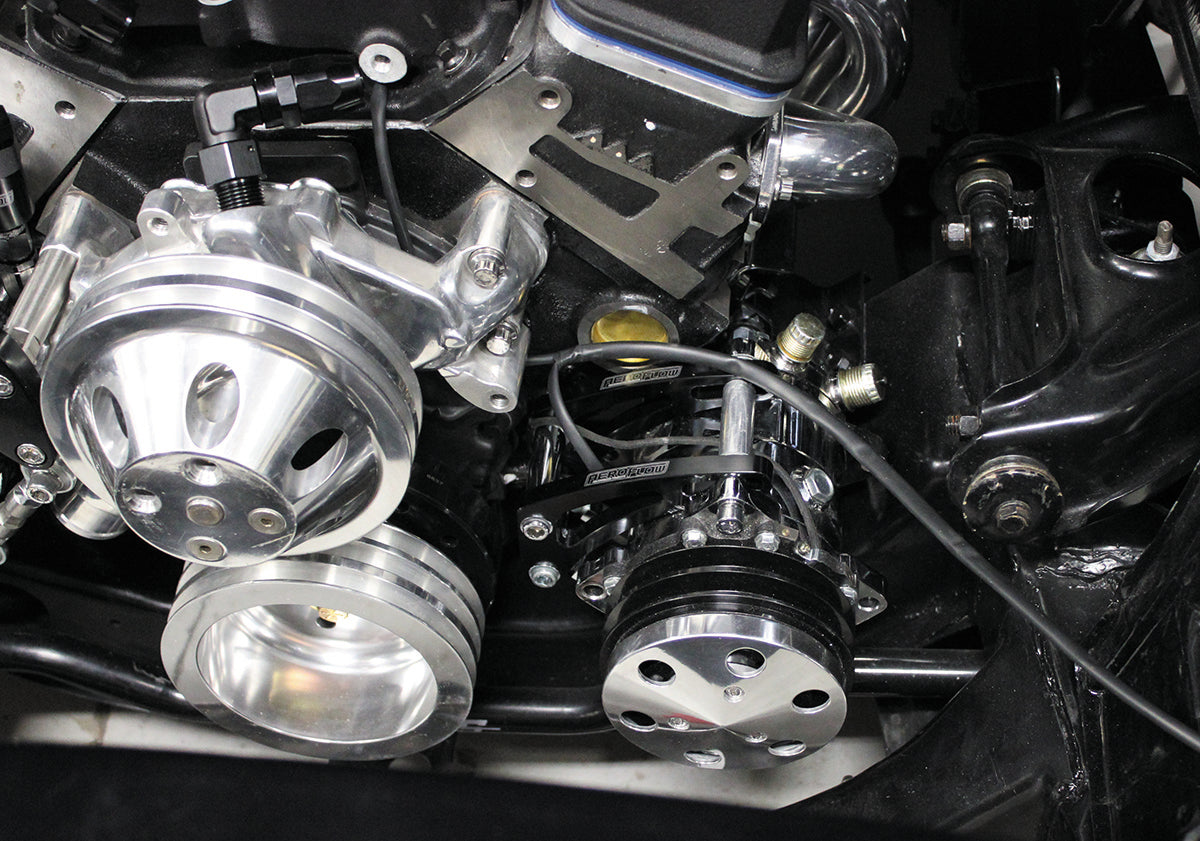 Low Mount Billet A/C Compressor Bracket, Black   Suit S/B Chev
