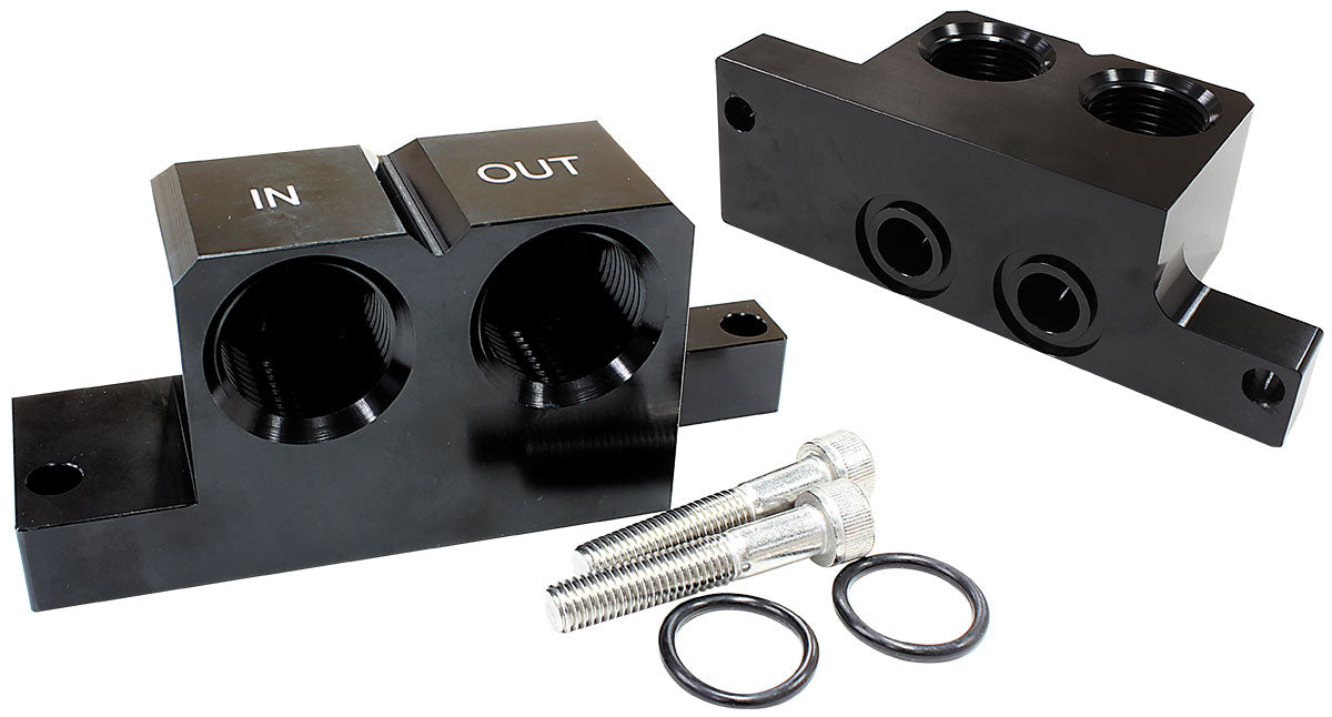 Aeroflow 90Â° Oil Block Adapter   Suits GM LS Series with Front or Rear Sump with Left Hand Starter Conversion